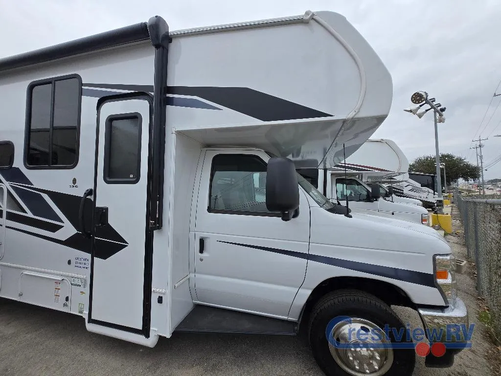 2026 Coachmen Leprechaun 319MB - Ford 450 - Photo 3