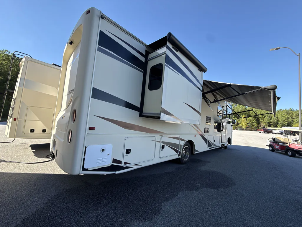 2018 Jayco Precept 33U, Photos photo 6