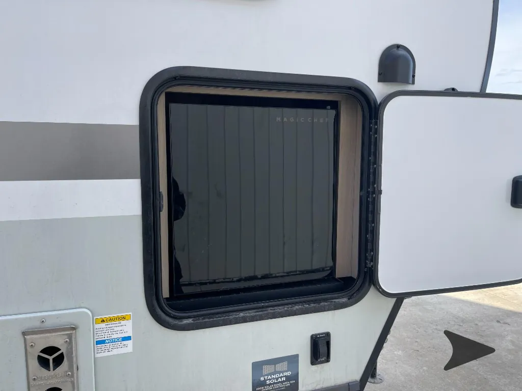 2026 Forest River Flagstaff Micro Lite 25MBR, Photos photo 10