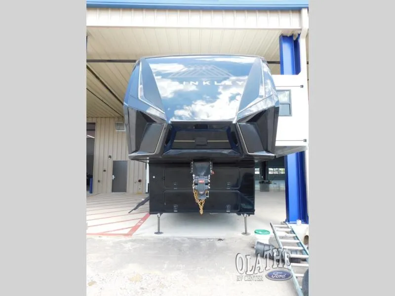 2025 Brinkley Model G 3250 - Photo 3