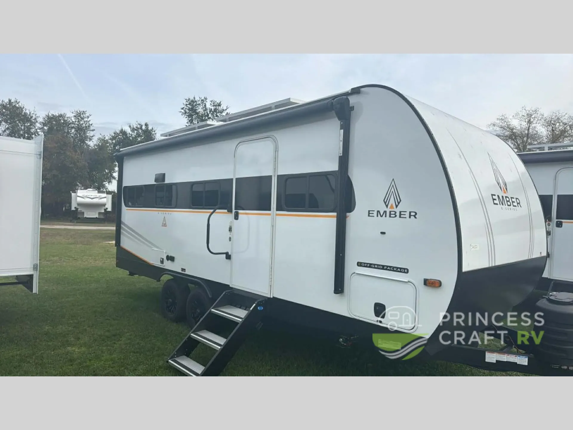 2026 Ember RV E-Series 21RKE - Photo 3