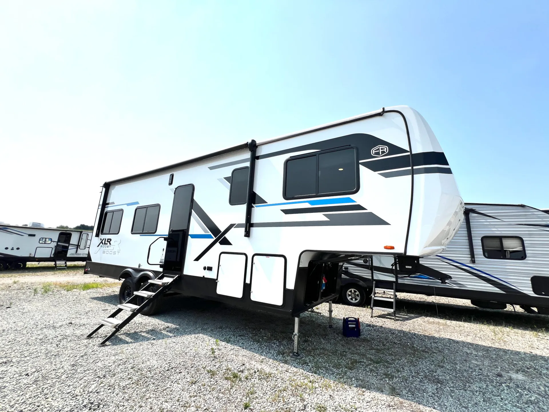 2025 Forest River XLR Boost 286B - Photo 2