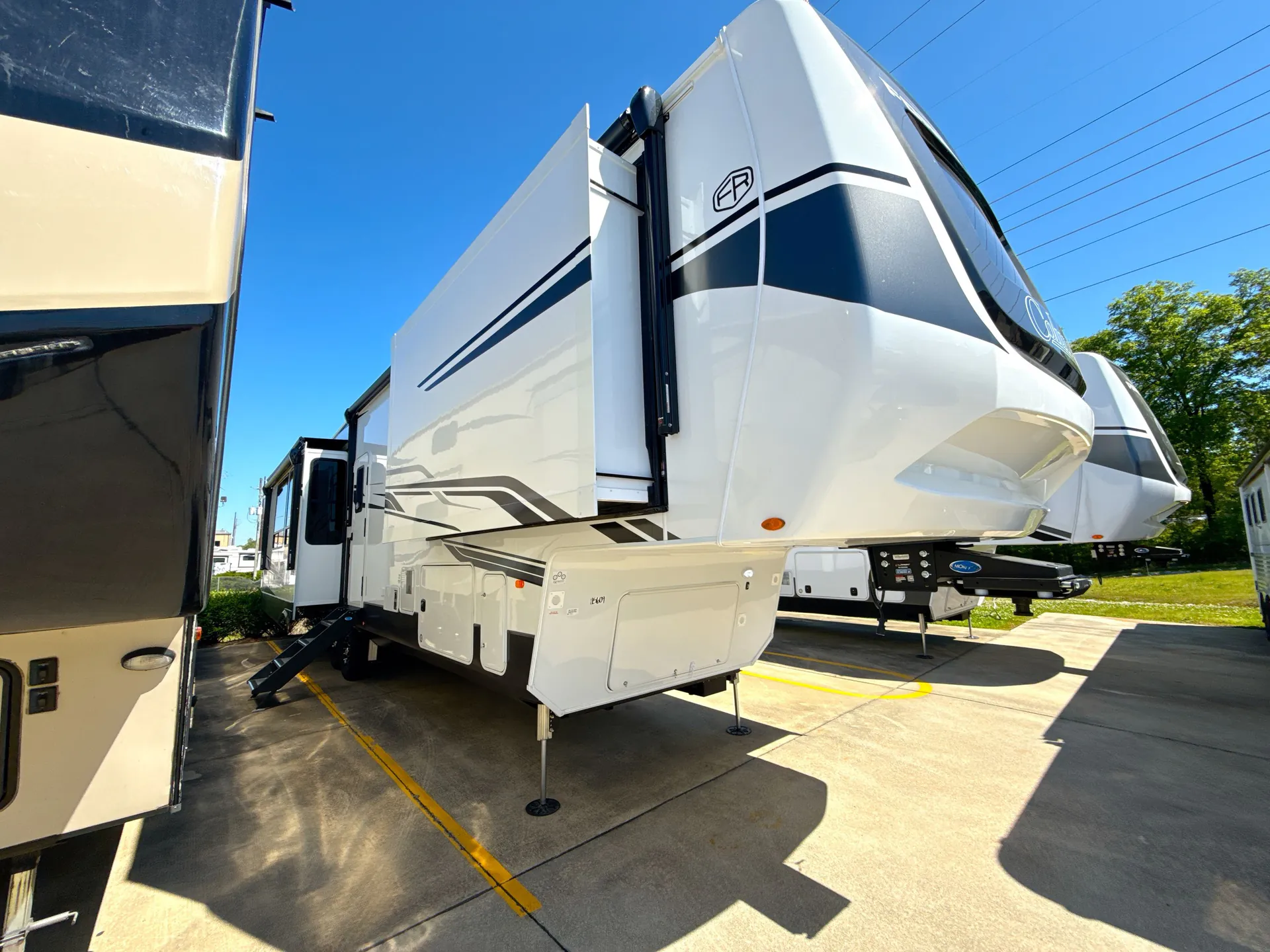 2026 Forest River Columbus 379MBL — campside