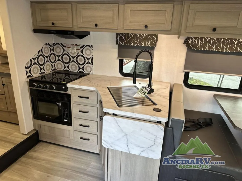 2026 Forest River Sunseeker 3050S, Photos photo 7