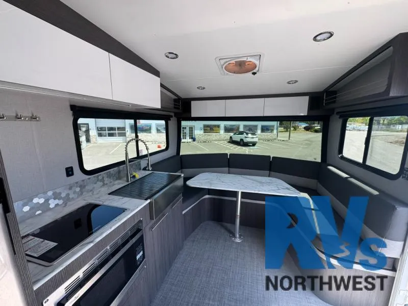 2022 inTech RV Terra Used    Oasis - Photo 3