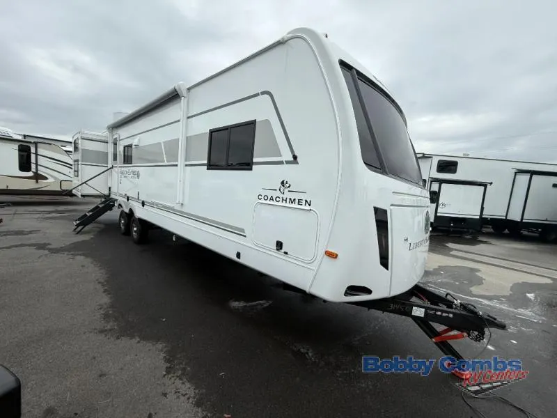 2026 Coachmen Freedom Express Liberty Edition 330BHJJ - Photo 2
