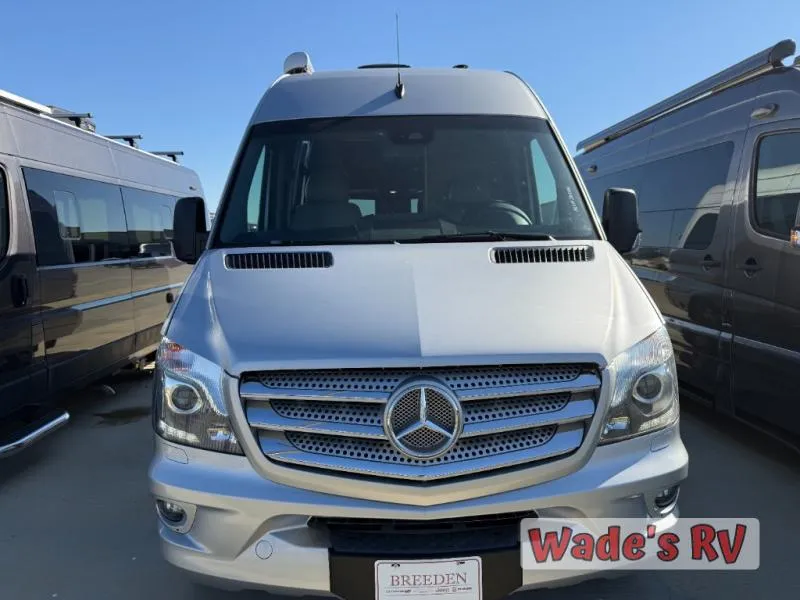 2017 American Coach American Patriot Used    SD Lounge - Photo 3