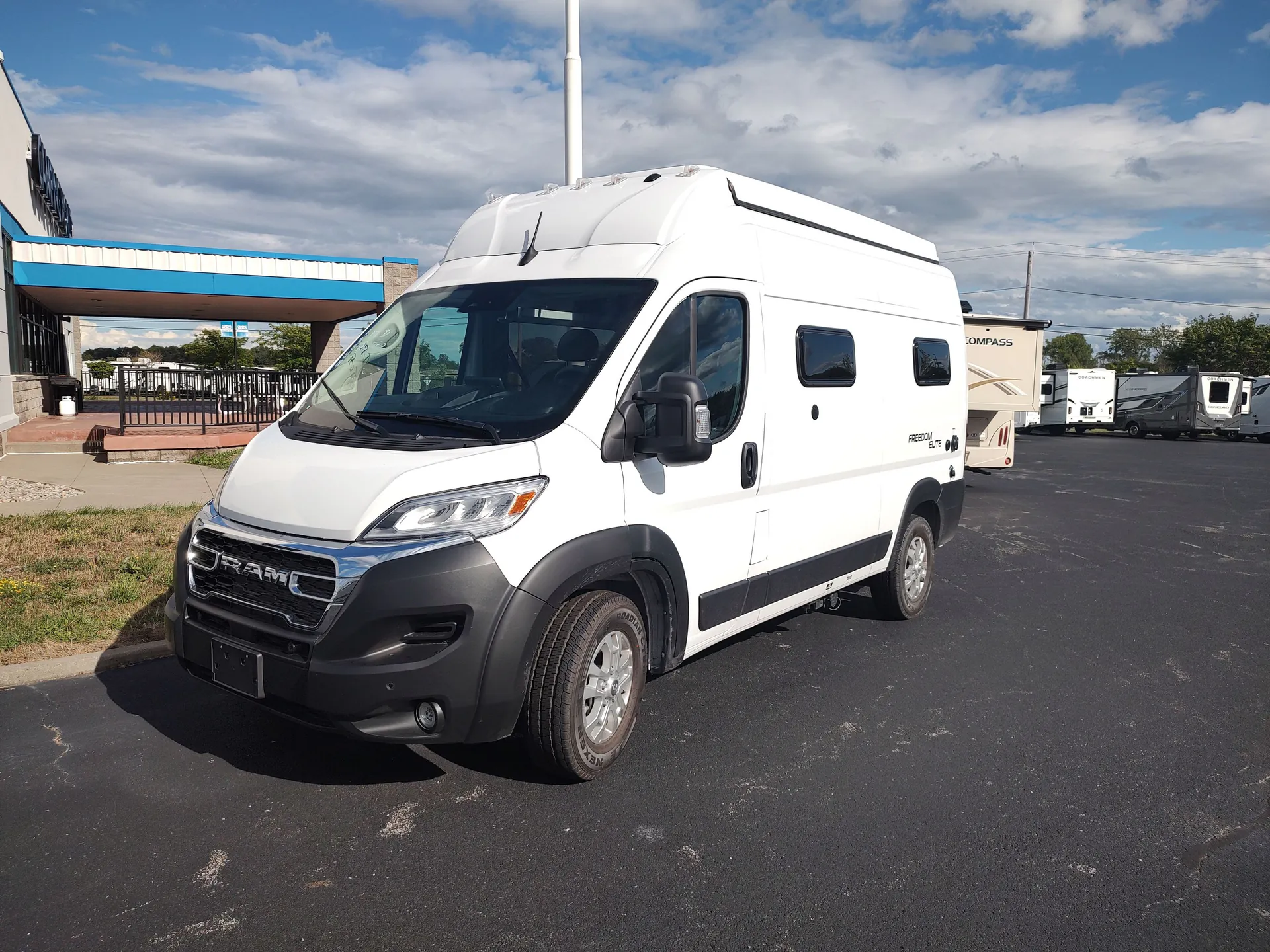 2026 Thor Motor Coach Freedom Elite Van 17D - Photo 2