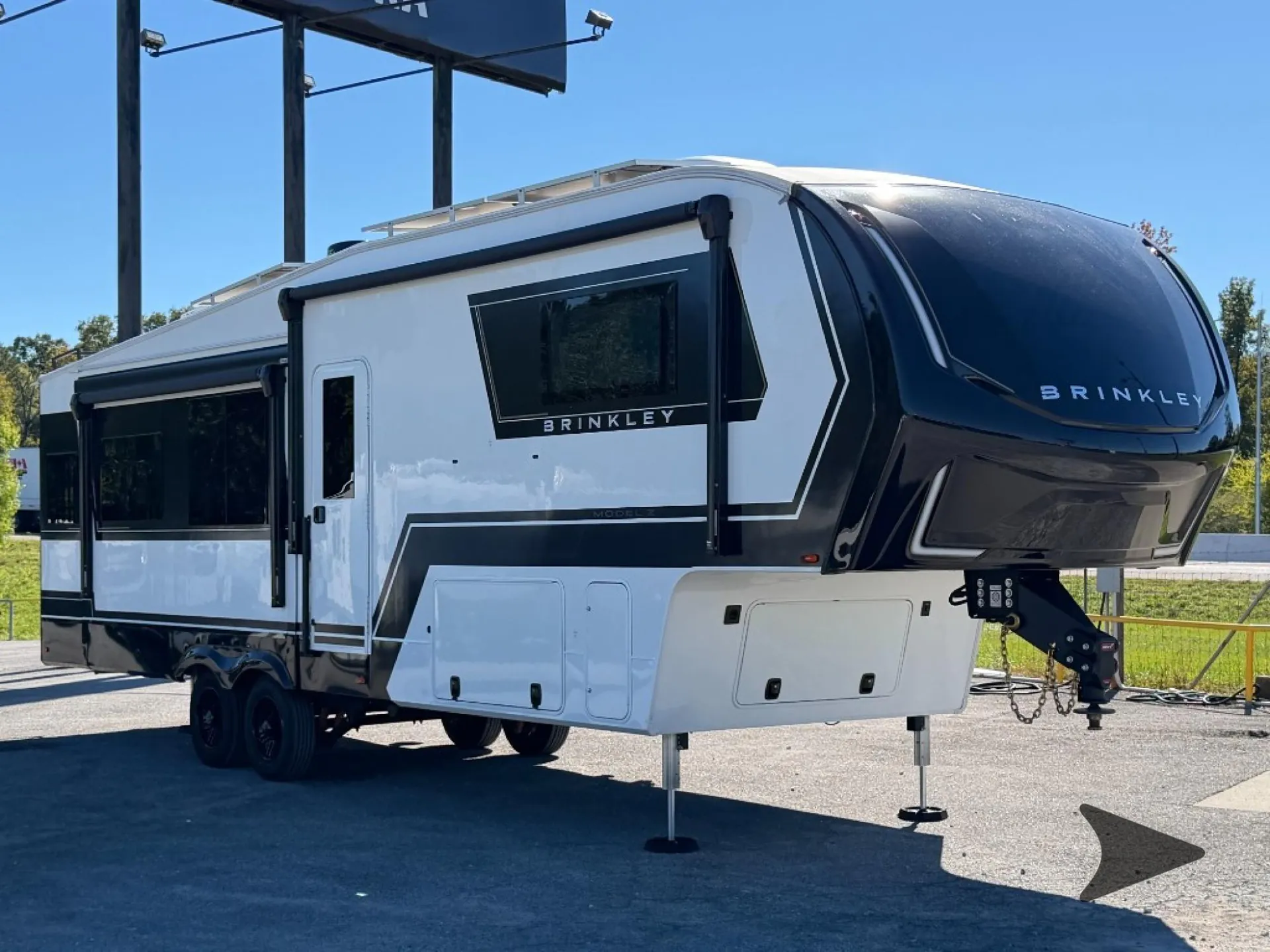 2025 Brinkley Model Z 3100