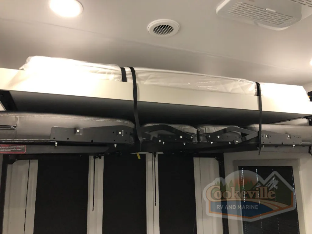 2026 Brinkley Model G 3970, Photos photo 18