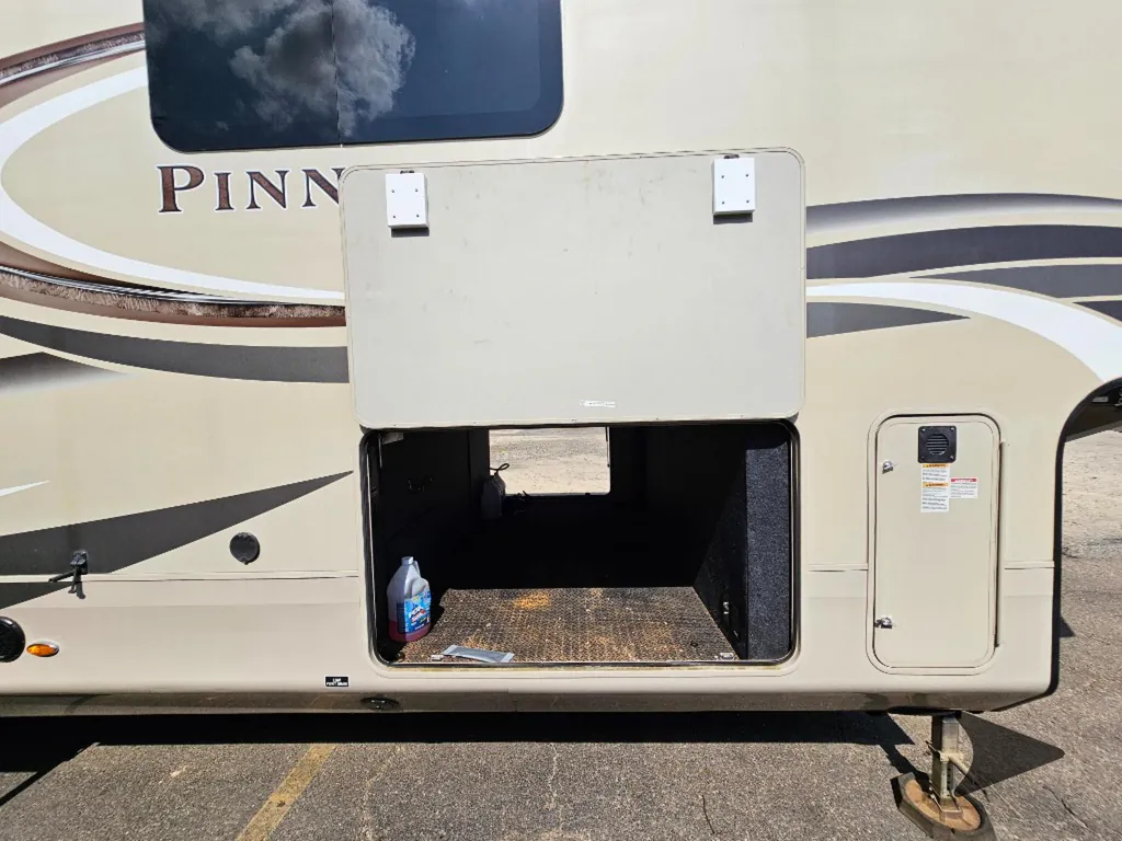 2020 Jayco Pinnacle 36FBTS, Photos photo 14