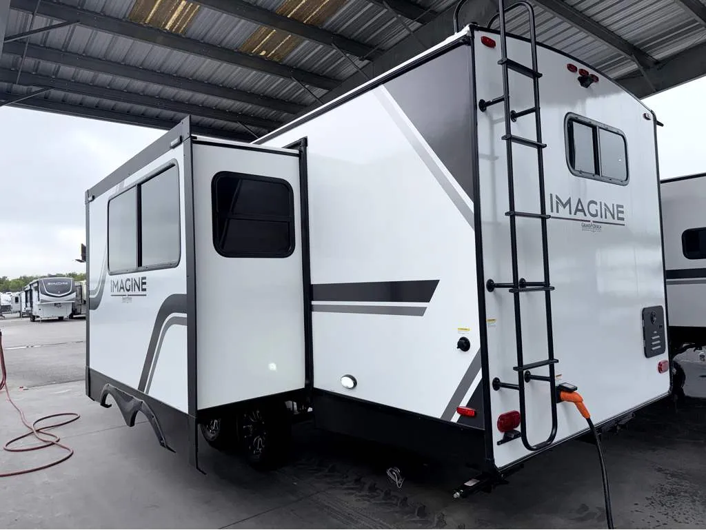 2026 Grand Design Imagine 2300MK - Photo 4