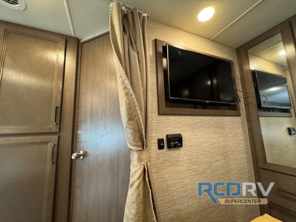 2021 Thor Motor Coach Freedom Elite 27FE, Photos photo 39