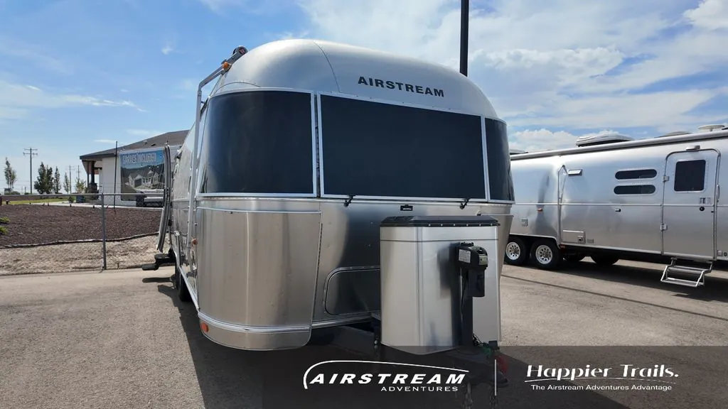 2014 Airstream Flying Cloud 27FB - Photo 2