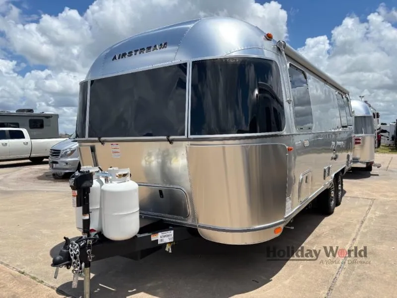 2026 Airstream Trade Wind 25FB - Photo 4