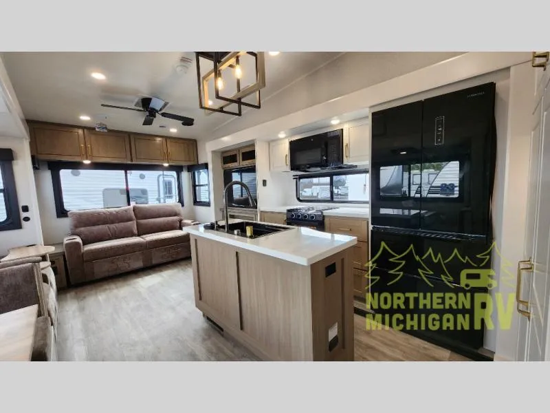 2026 Jayco Eagle 355MBQS - Photo 4