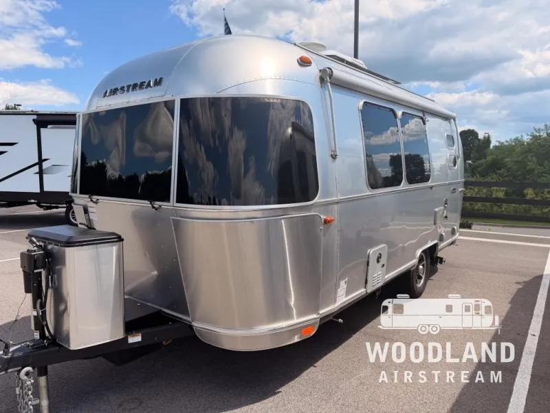 2024 Airstream Caravel 20FB - Photo 3