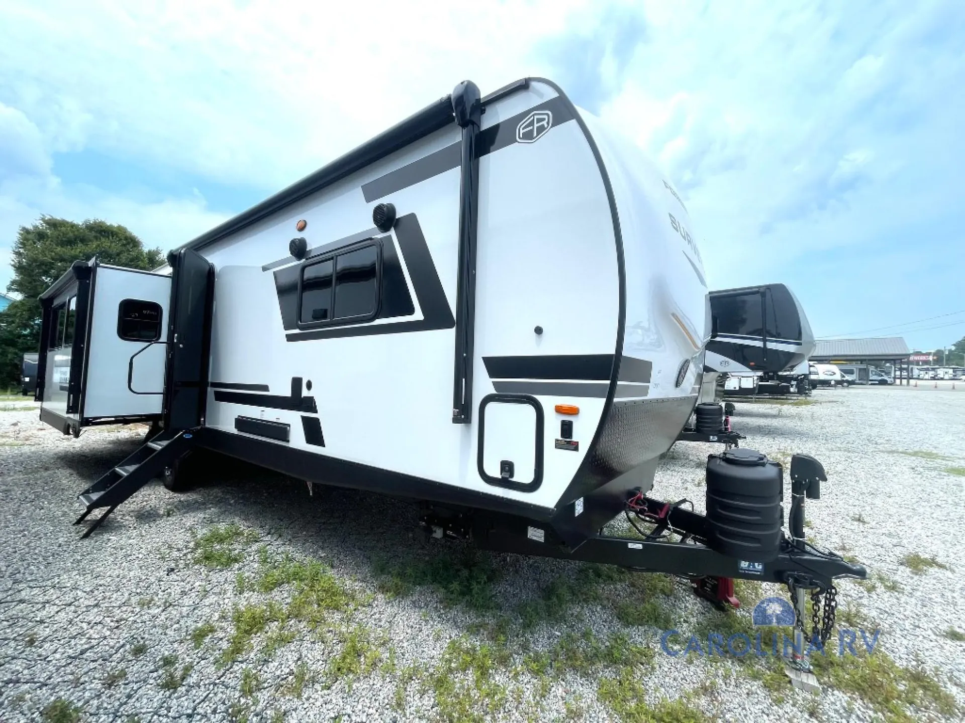 2027 Forest River Grand Surveyor 305RLBS