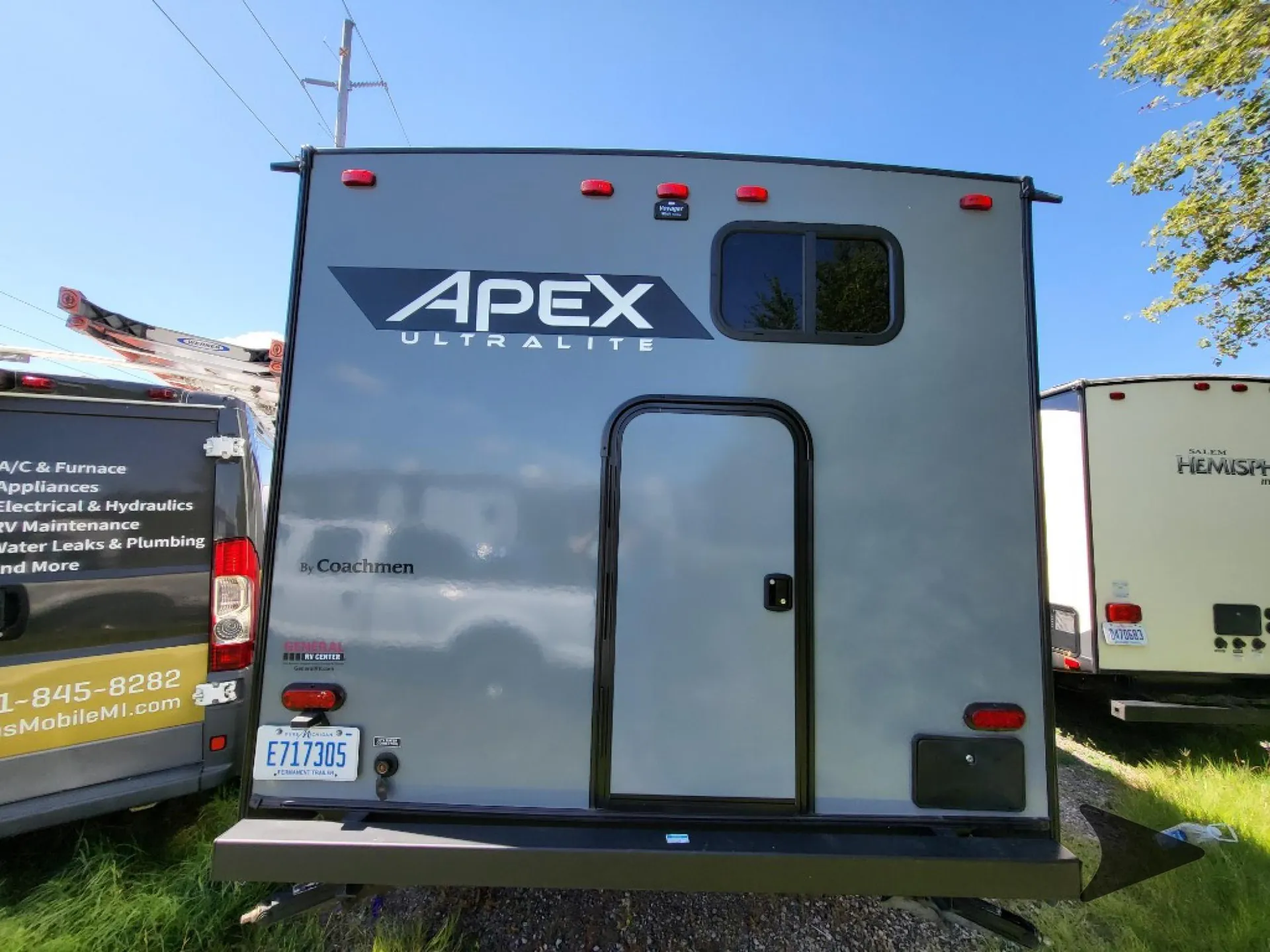 2022 Coachmen Apex 256BHS - Photo 4