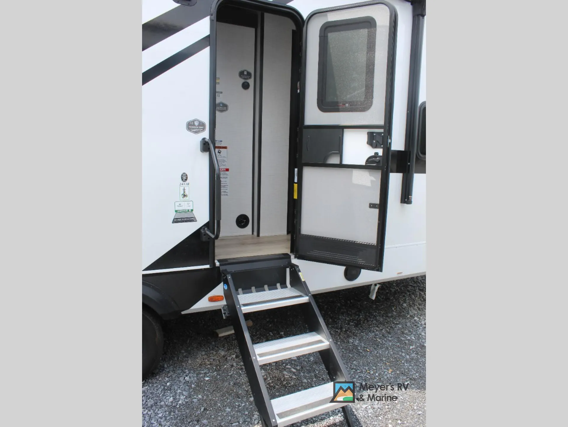 2027 Forest River XLR Boost 2413B - Photo 4