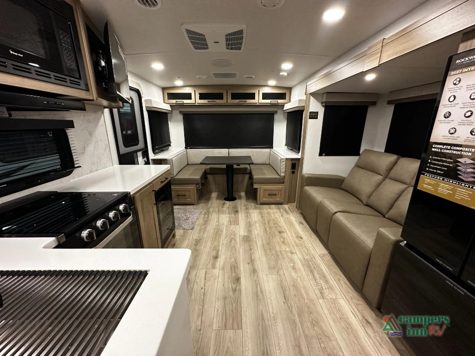 2027 Forest River Rockwood Ultra Lite 2618RD — Photo 6
