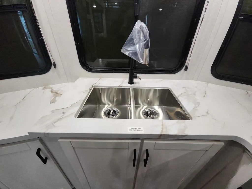 2026 Jayco Jay Flight Bungalow 404LOFT DS, Photos photo 12