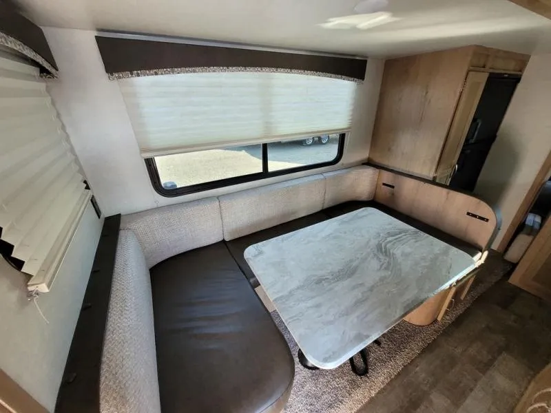 2020 Winnebago Micro Minnie 2306BHS - Photo 3
