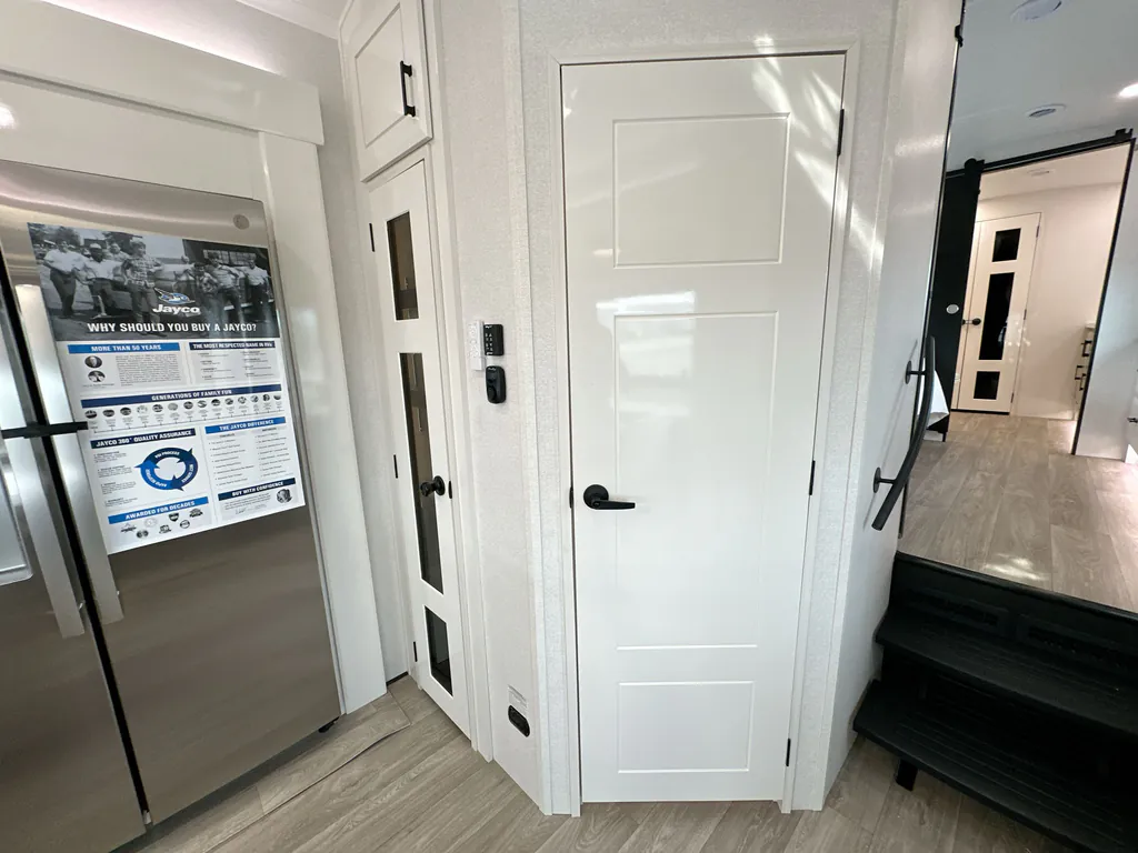 2027 Jayco Pinnacle 36FBTS, Photos photo 41