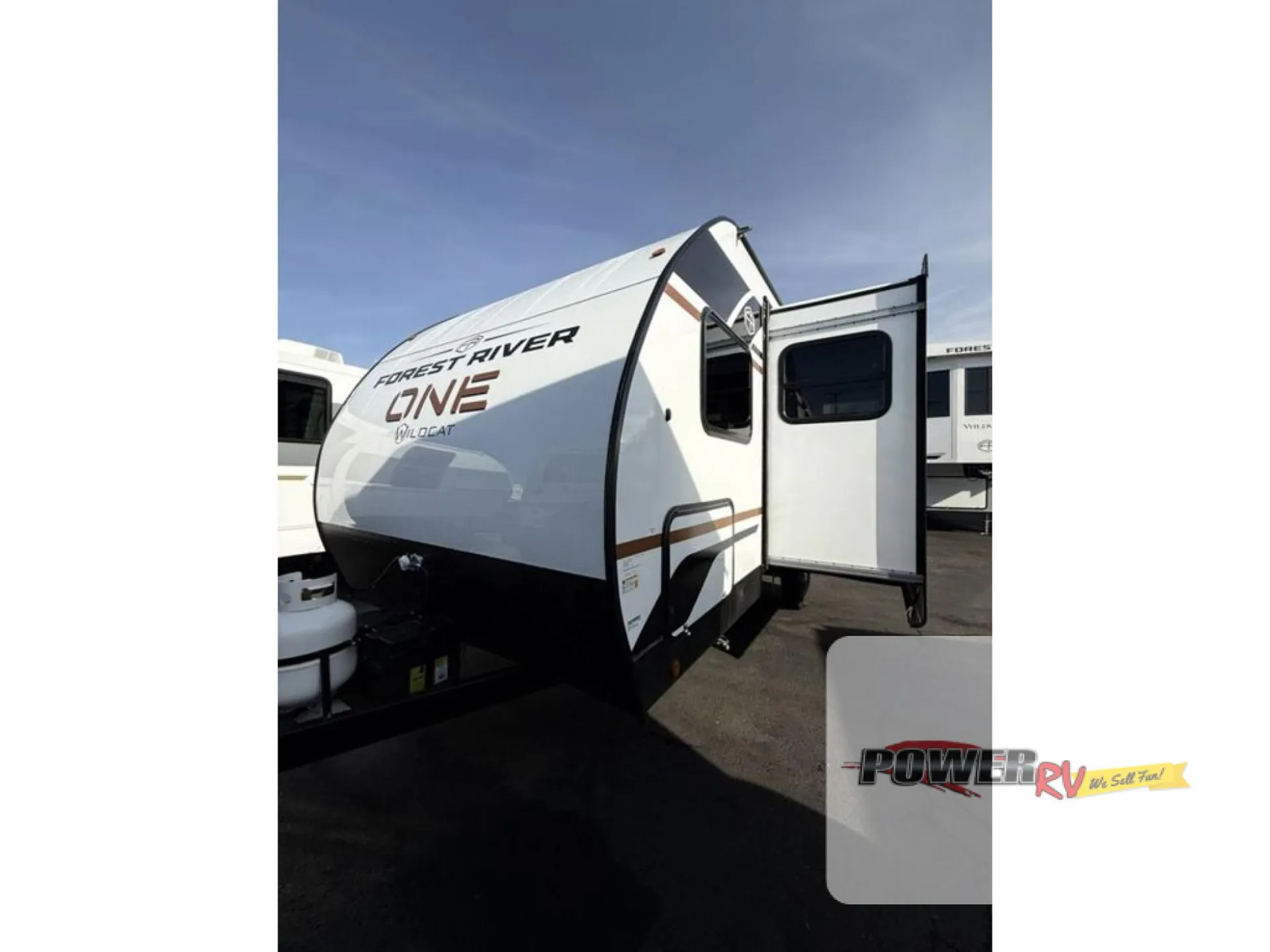 2026 Forest River Wildcat ONE 181DBEDS - Photo 4