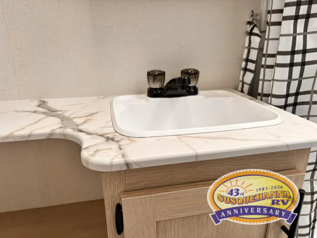 2026 Shasta RVs i-5 Edition 532BEDS, Photos photo 40
