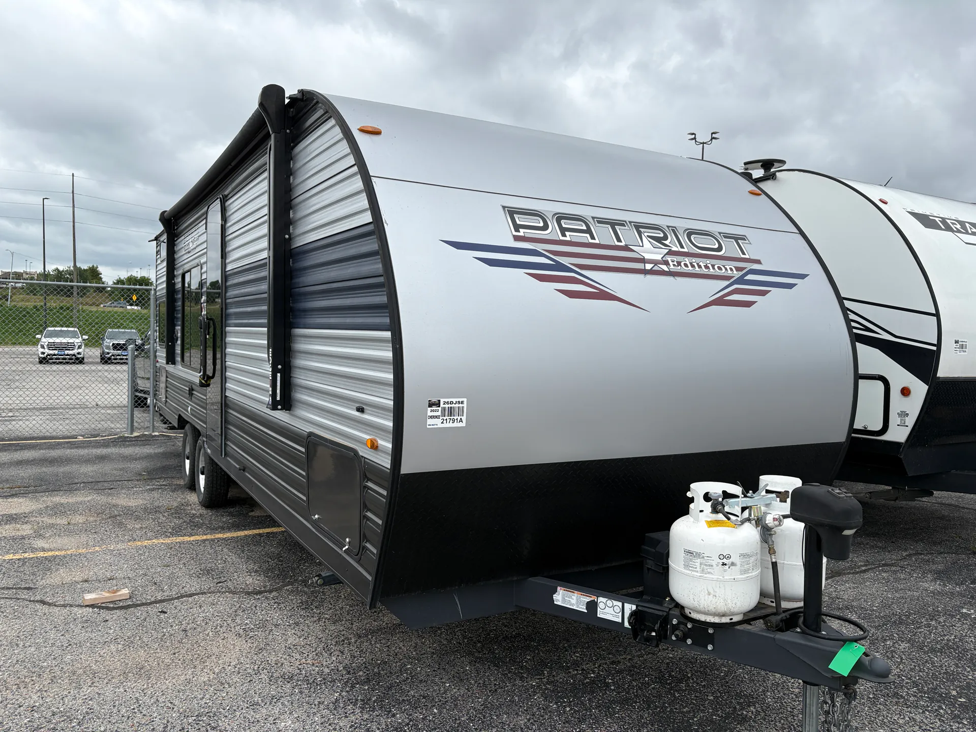 2022 Forest River Cherokee Grey Wolf 26DJSE
