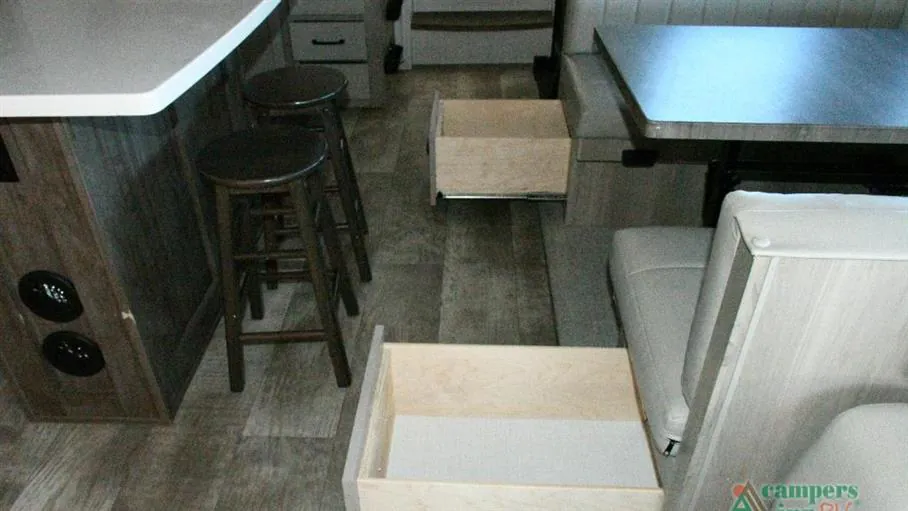 2024 Forest River Rockwood Signature 361RL, Photos photo 9