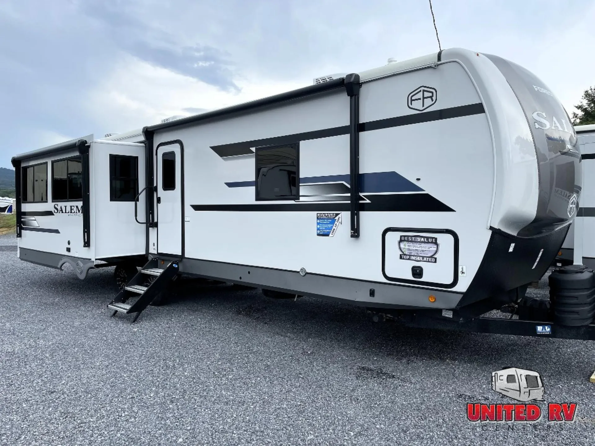2027 Forest River Salem Hemisphere 308RL dealer photo 1 from United RV Center