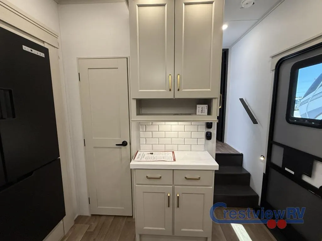 2027 Grand Design Solitude 310GK - Photo 4