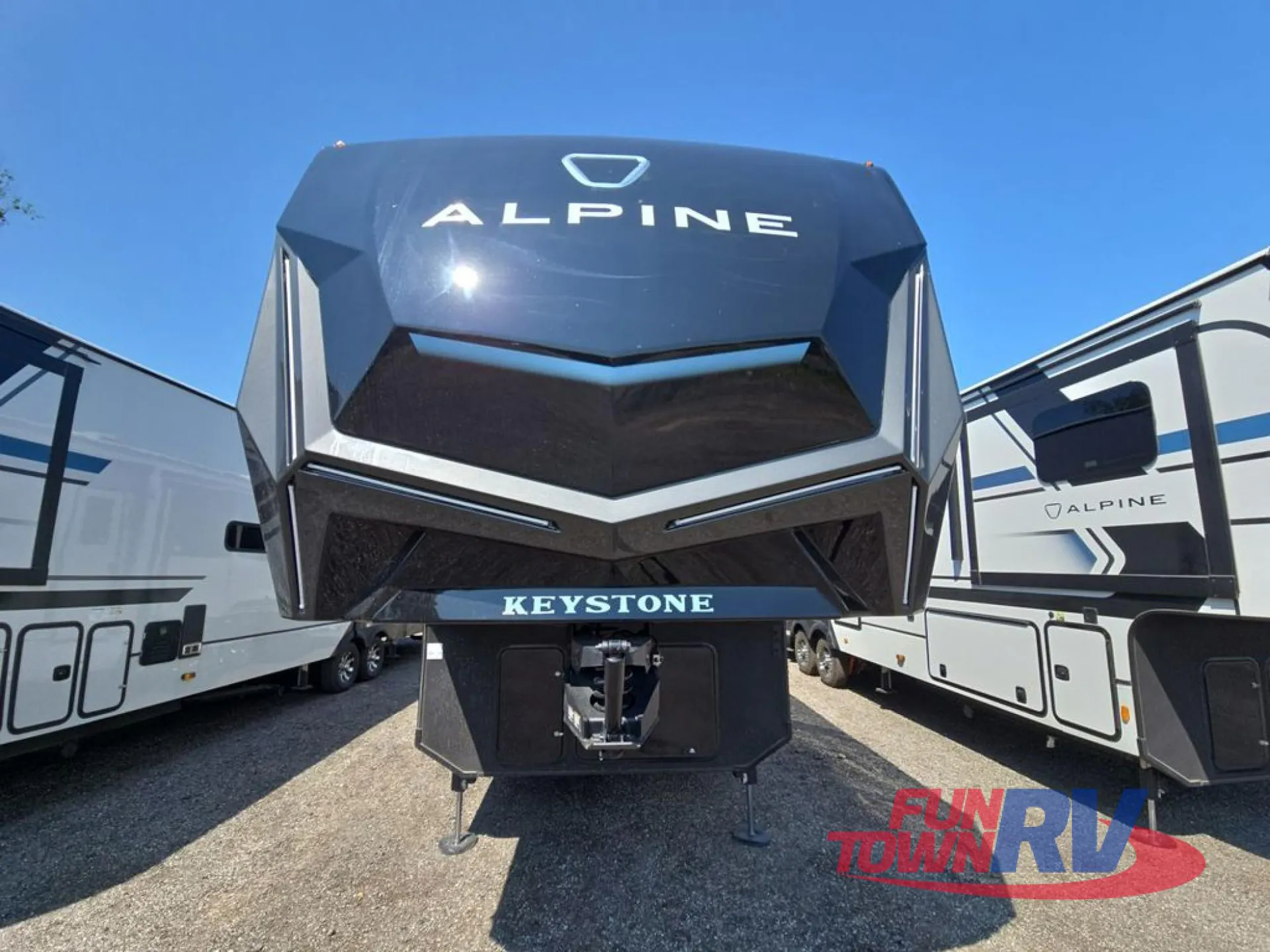 2026 Keystone Alpine Avalanche Edition 366LS - Photo 3