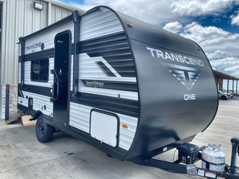 2025 Grand Design Transcend One 151RB - Photo 2