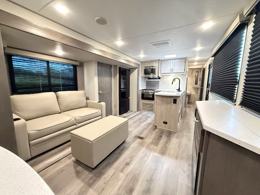2026 Coachmen Catalina Legacy Edition 283RNR, Photos photo 19
