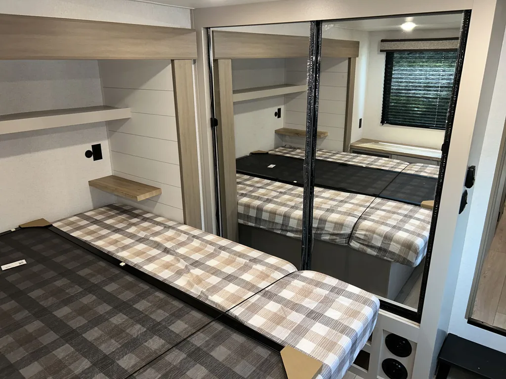 2027 Jayco Jay Flight Bungalow 401LOFT DS, Photos photo 49