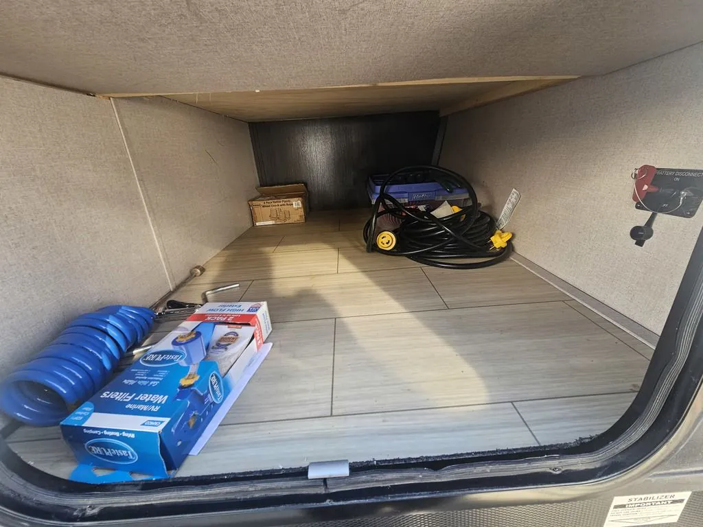2019 Forest River XLR Hyperlite 28HFX, Photos photo 13