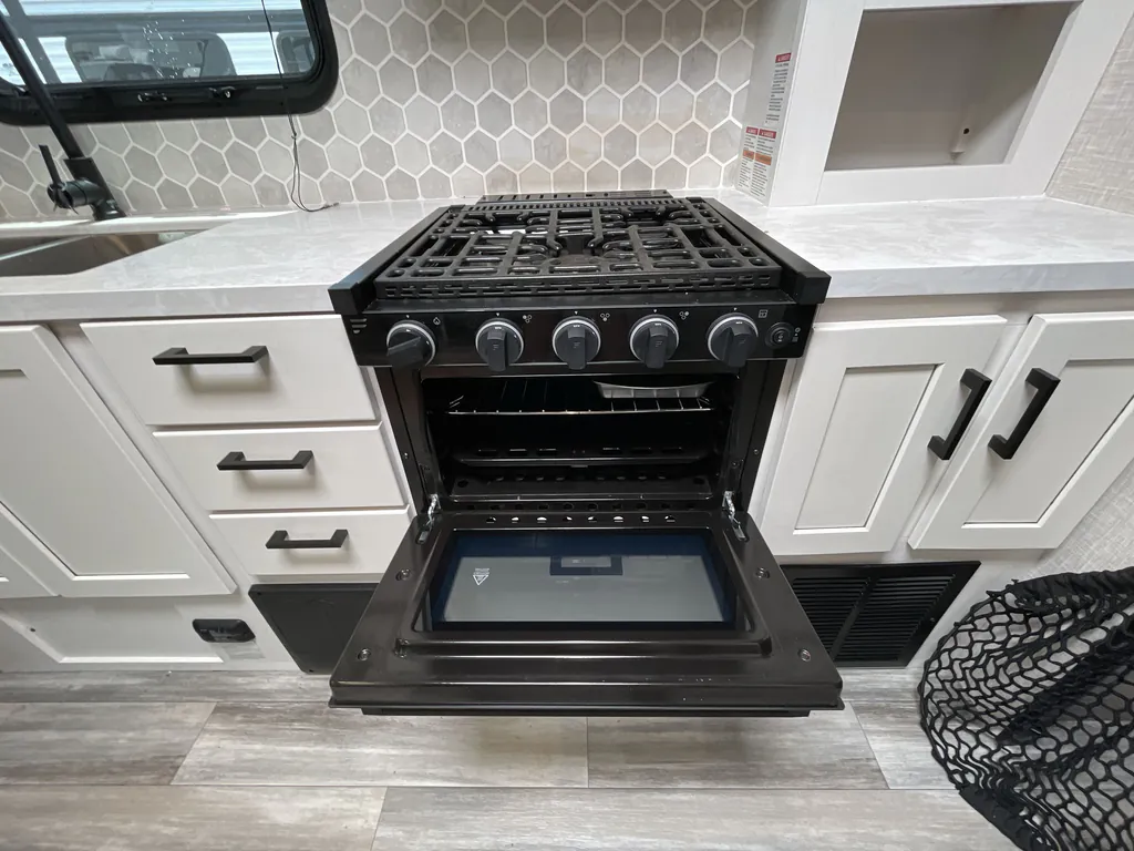 2024 Jayco White Hawk 25MBH, Photos photo 11