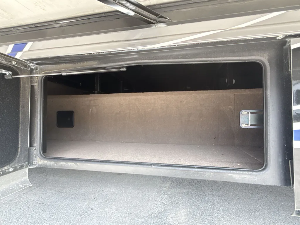 2021 Entegra Coach Accolade 37K, Photos photo 30