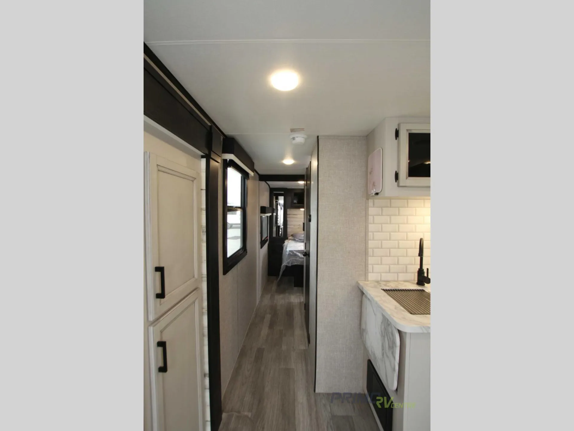 2022 Jayco Jay Feather 26RL - Photo 4