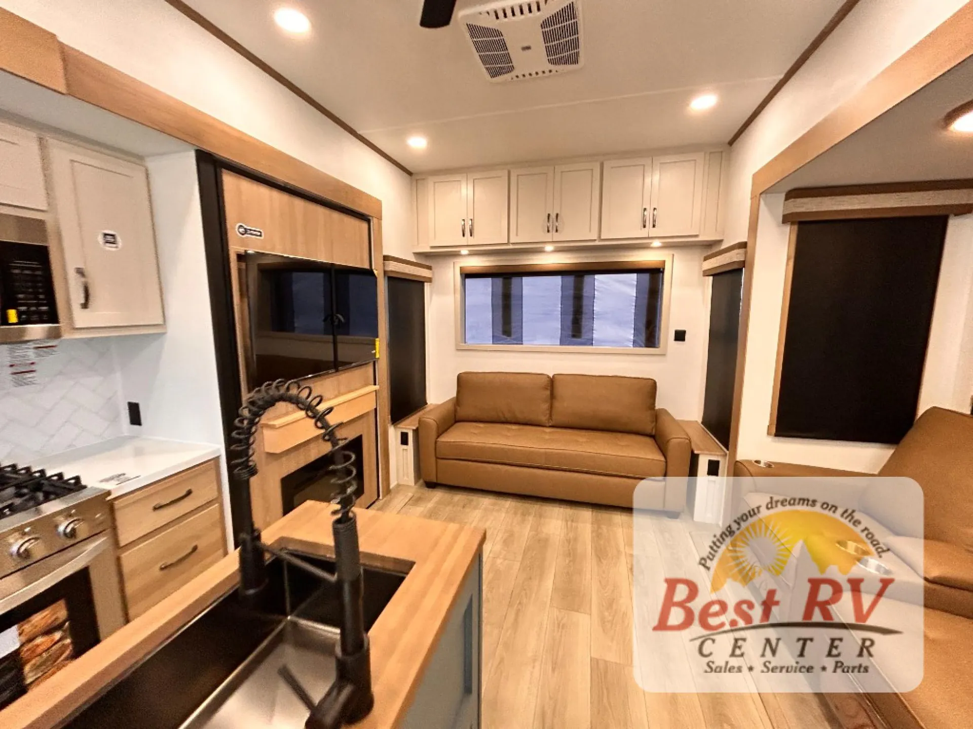 2027 Forest River Sierra Destination 389HBFL - Photo 4