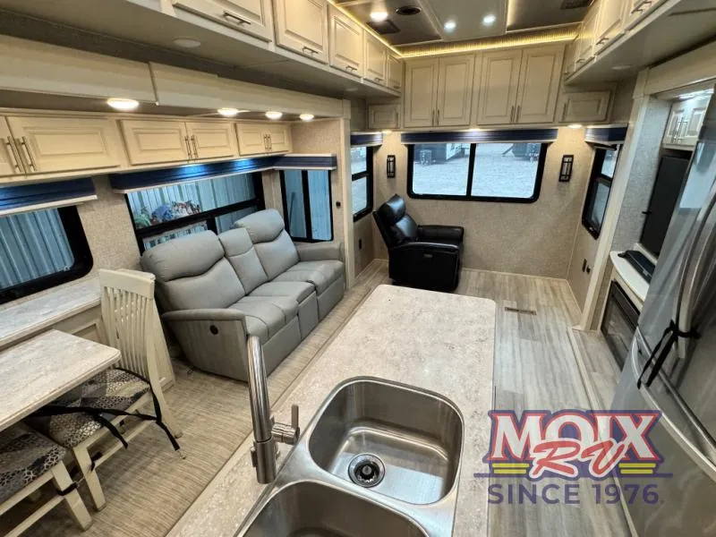 2021 THE RV FACTORY LUXE 41GMD - Photo 3
