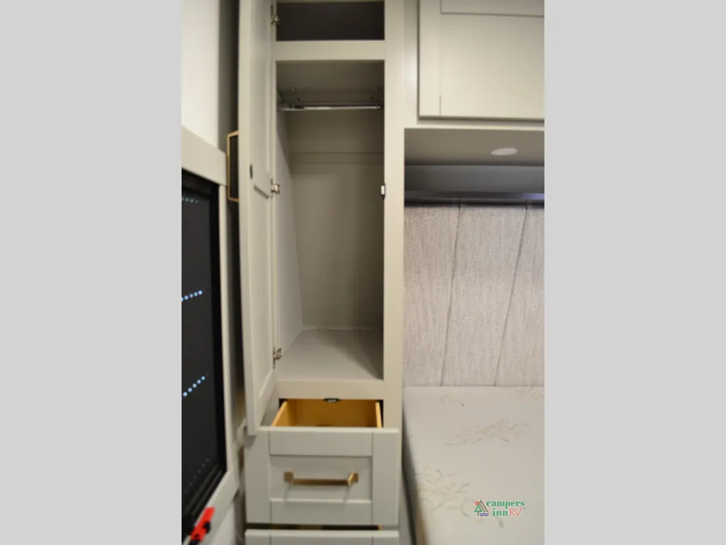 2025 Brinkley Model Z AIR 285, Photos photo 64