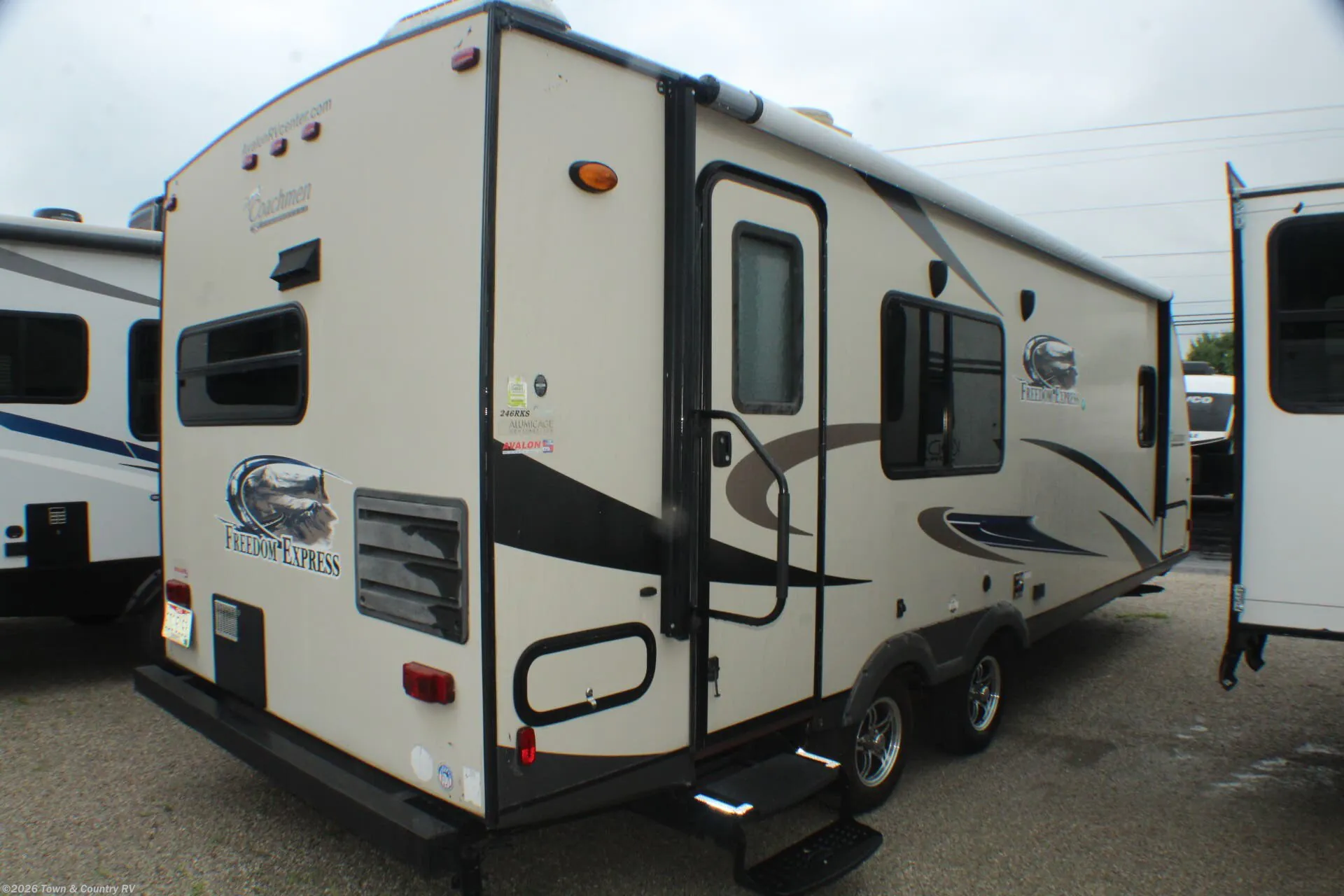 2014 Coachmen Freedom Express 246RKS - Photo 4