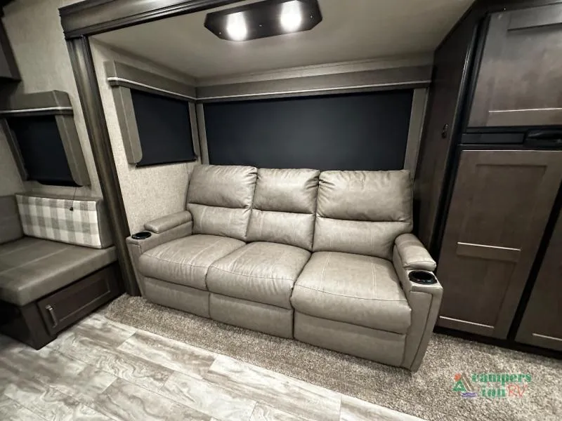 2025 Cherokee Cherokee Grey Wolf 26DBH - Photo 3