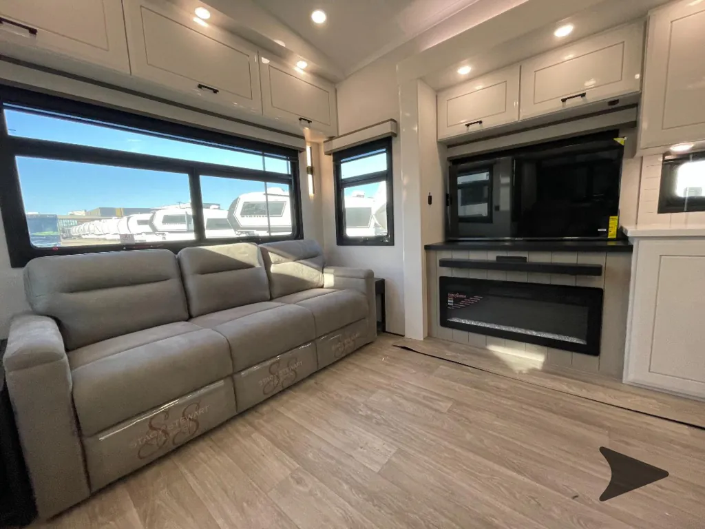 2027 Jayco Pinnacle 32RLTS, Photos photo 18