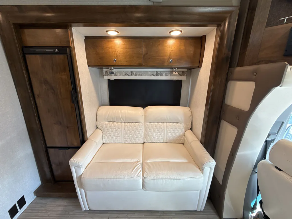 2018 Tiffin Wayfarer 24 BW, Photos photo 5