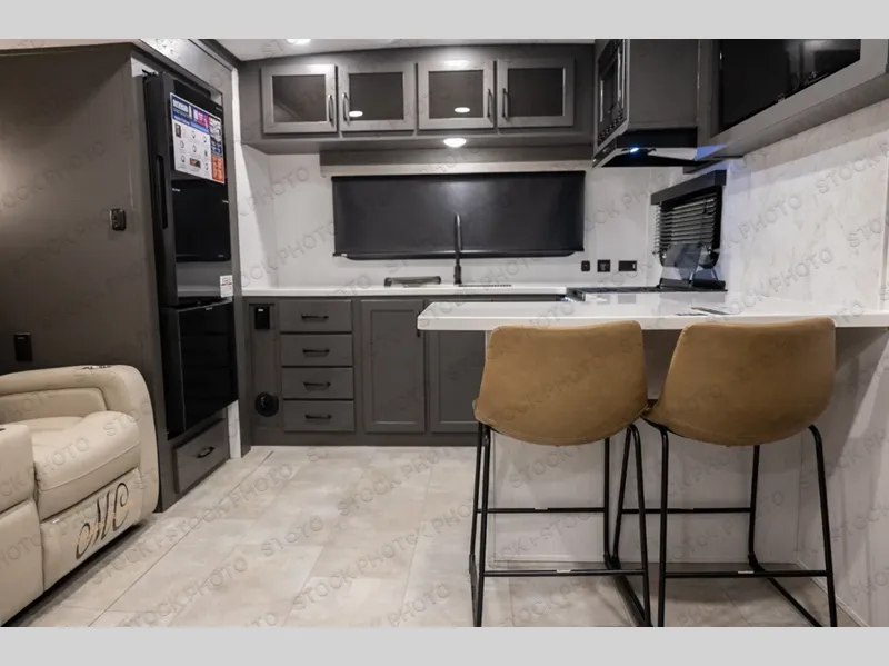 2025 Forest River Rockwood Signature 8263MBR - Photo 4
